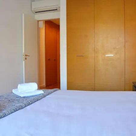 Feel Ribeira - Riverfront Charm