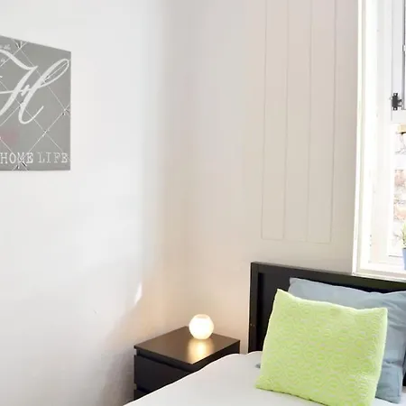 Feel Ribeira - Riverfront Charm Daire *